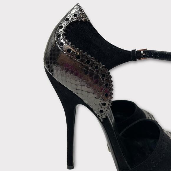 GUCCI Black SILVER PYTHON Black Suede BROGUE MARY JANE 38 1/2 - Picture 9 of 11